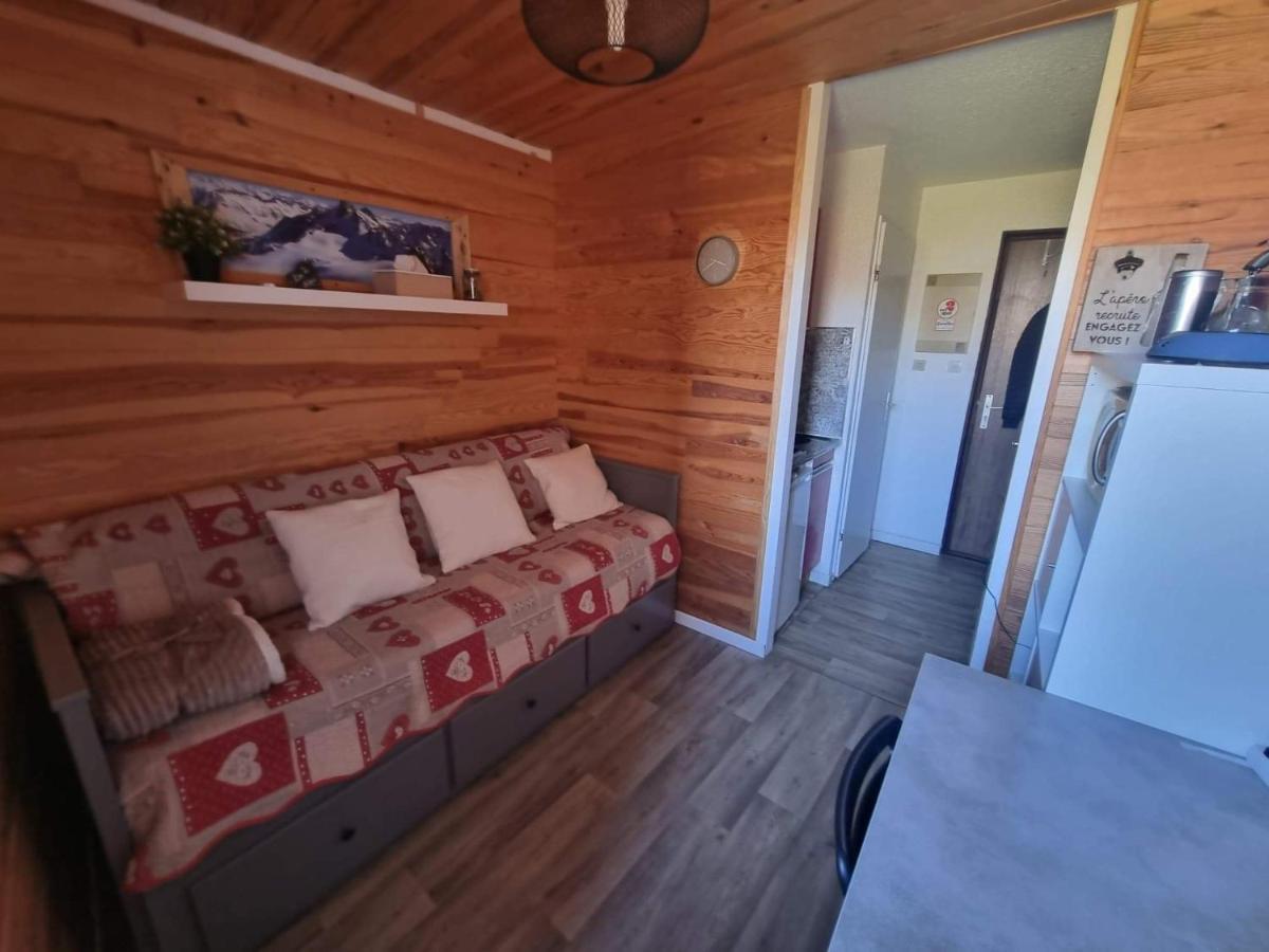 Chez Gaspard Le Montagnard เลส์เดอซาลป์ ภายนอก รูปภาพ